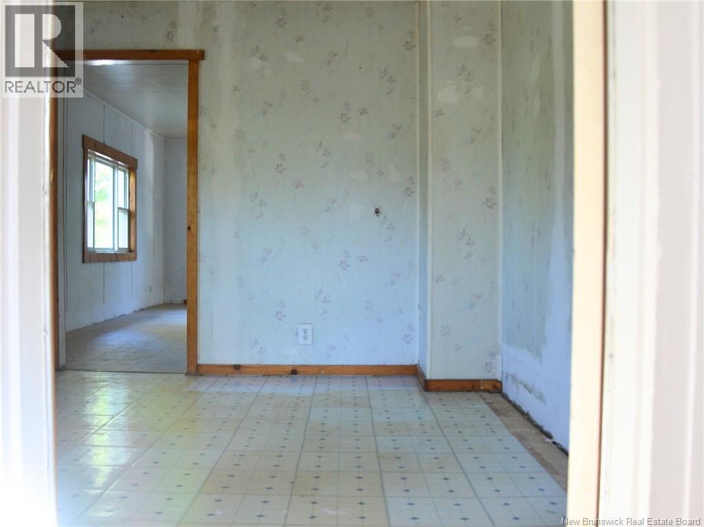 137 Harvey Road, Mcadam, New Brunswick E6J 1A1 - Photo 7 - NB147488