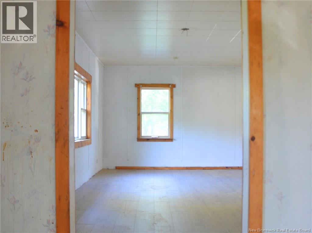 137 Harvey Road, Mcadam, New Brunswick E6J 1A1 - Photo 9 - NB147488