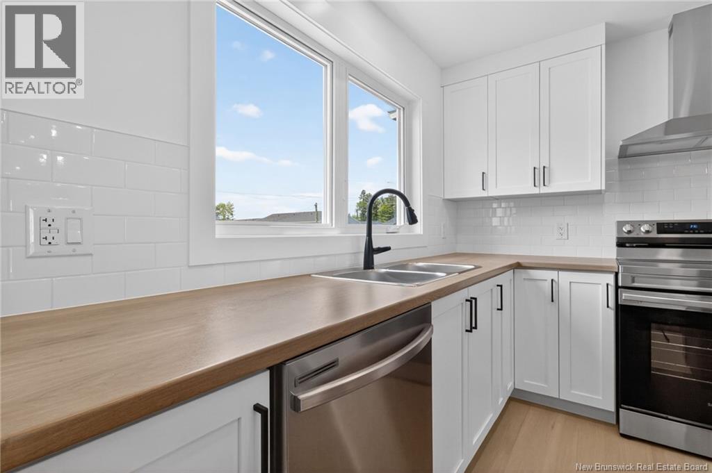247 Des Eleves Street, Dieppe, New Brunswick  E1A 4V5 - Photo 11 - NB147614