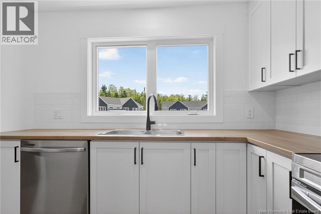 247 Des Eleves Street, Dieppe, New Brunswick  E1A 4V5 - Photo 13 - NB147614