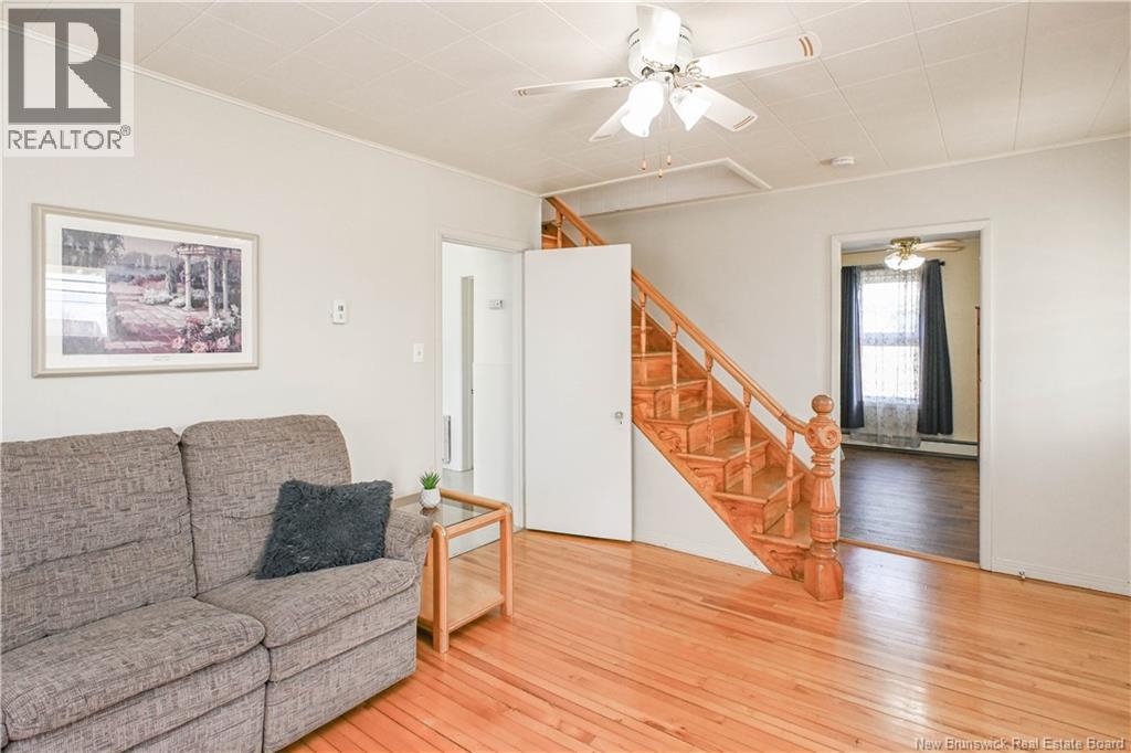 351 Saint-Pierre E. Boulevard, Caraquet, New Brunswick  E1W 1B4 - Photo 22 - NB147626