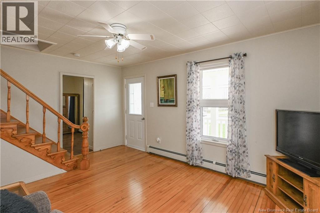 351 Saint-Pierre E. Boulevard, Caraquet, New Brunswick  E1W 1B4 - Photo 23 - NB147626