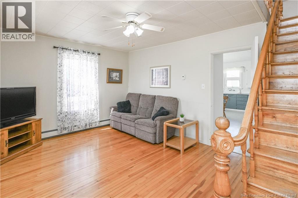 351 Saint-Pierre E. Boulevard, Caraquet, New Brunswick  E1W 1B4 - Photo 25 - NB147626