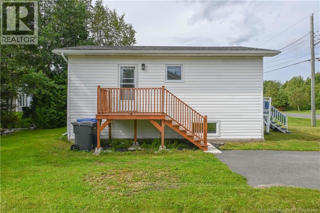 962 Faudel Street, Tracadie, New Brunswick E1X 1C1 - Photo 7 - NB147652