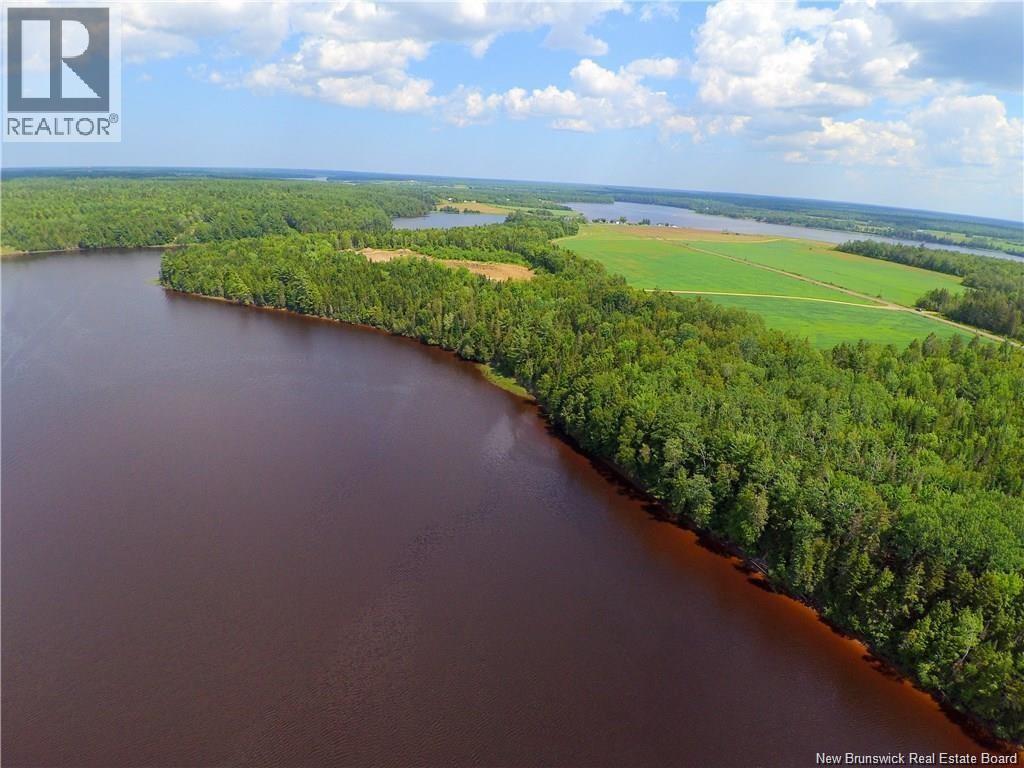 15-60 Bass River Point Road, Bass River, New Brunswick  E4T 1J3 - Photo 13 - NB147658