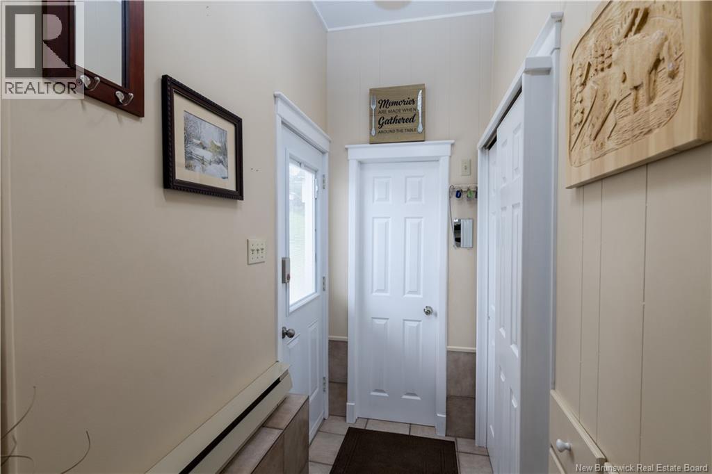 247 Main Street, Plaster Rock, New Brunswick  E7G 2G4 - Photo 4 - NB147485