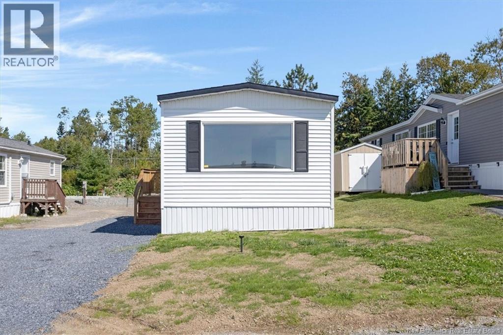 41 Susan Drive, Saint John, New Brunswick  E2N 1P3 - Photo 2 - NB147812