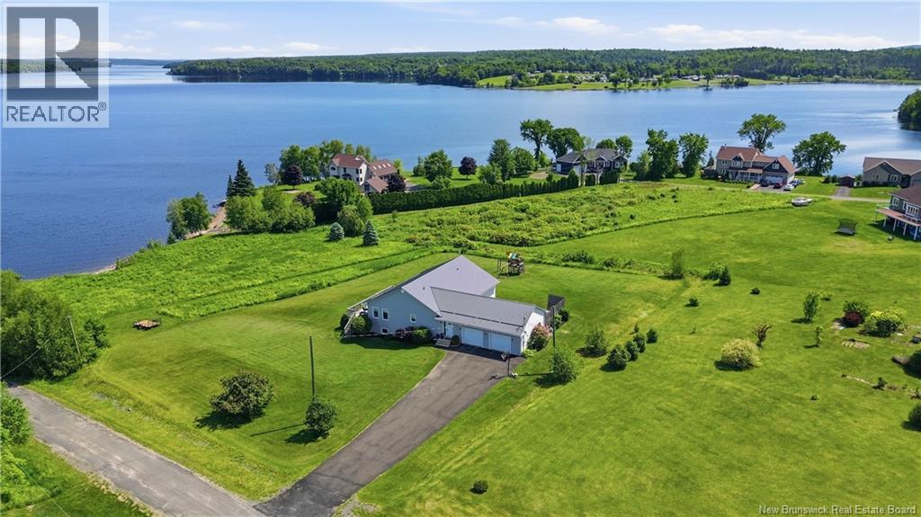 10 Ripple Lane, Upper Kingsclear, New Brunswick