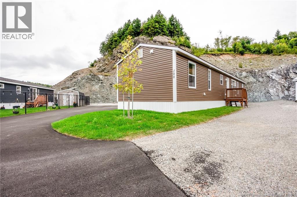 100 Glen View Drive, Saint John, New Brunswick E2H 2R4 - Photo 1 - NB147340