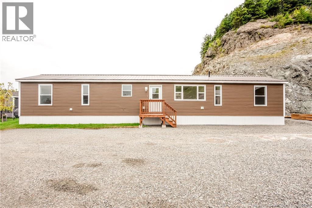 100 Glen View Drive, Saint John, New Brunswick E2H 2R4 - Photo 35 - NB147340