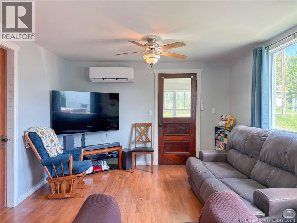 835 Central Street, Centreville, New Brunswick  E7K 2E8 - Photo 5 - NB147844