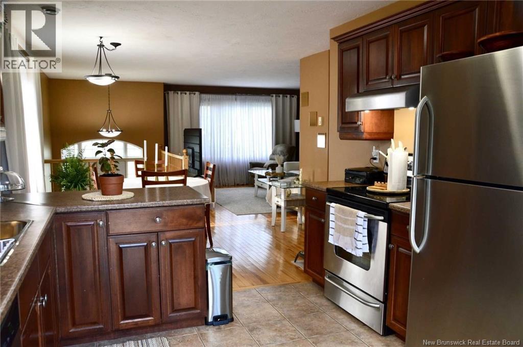645 Melanson Road, Dieppe, New Brunswick  E1A 1A5 - Photo 7 - NB147898