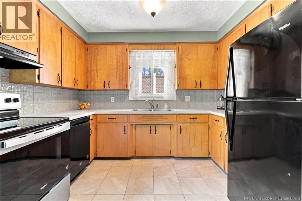 117 Confederation Avenue, New Maryland, New Brunswick  E3C 1E6 - Photo 11 - NB147912