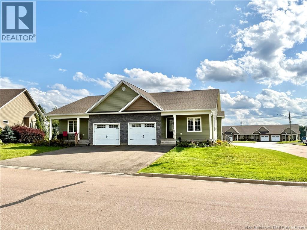 42 Auberry Street, Moncton, New Brunswick  E1G 5V2 - Photo 2 - NB147861