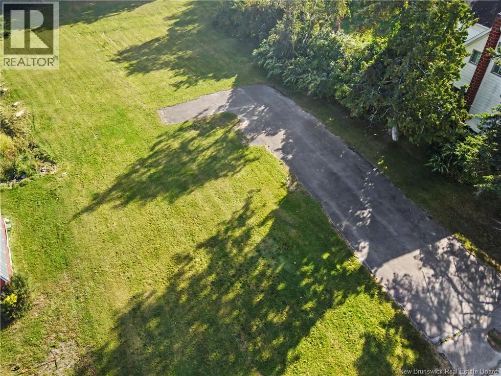 220 Main Street, Hartland, New Brunswick  E7P 2M6 - Photo 11 - NB147930