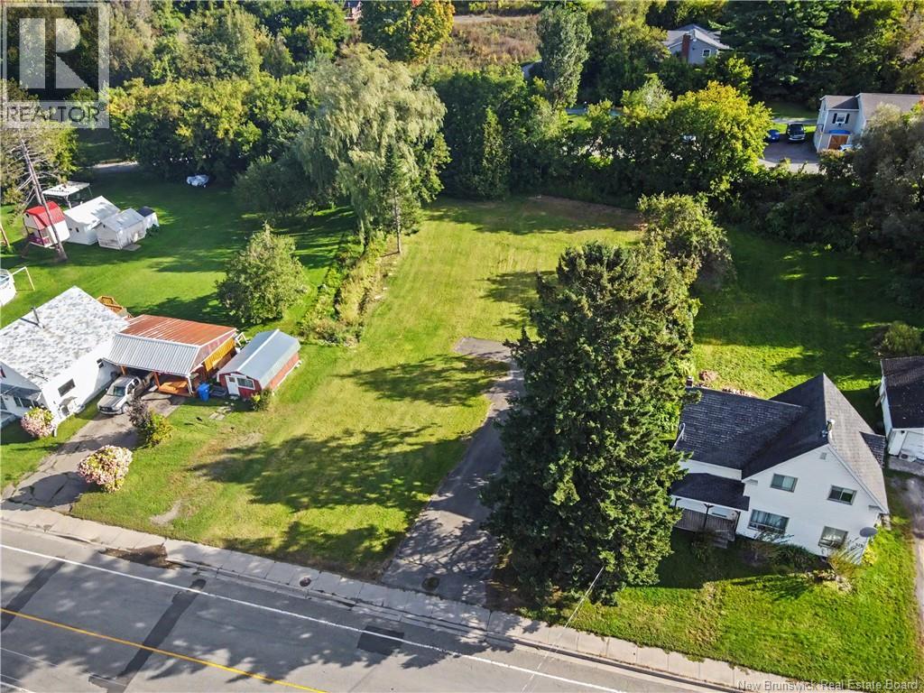 220 Main Street, Hartland, New Brunswick  E7P 2M6 - Photo 13 - NB147930
