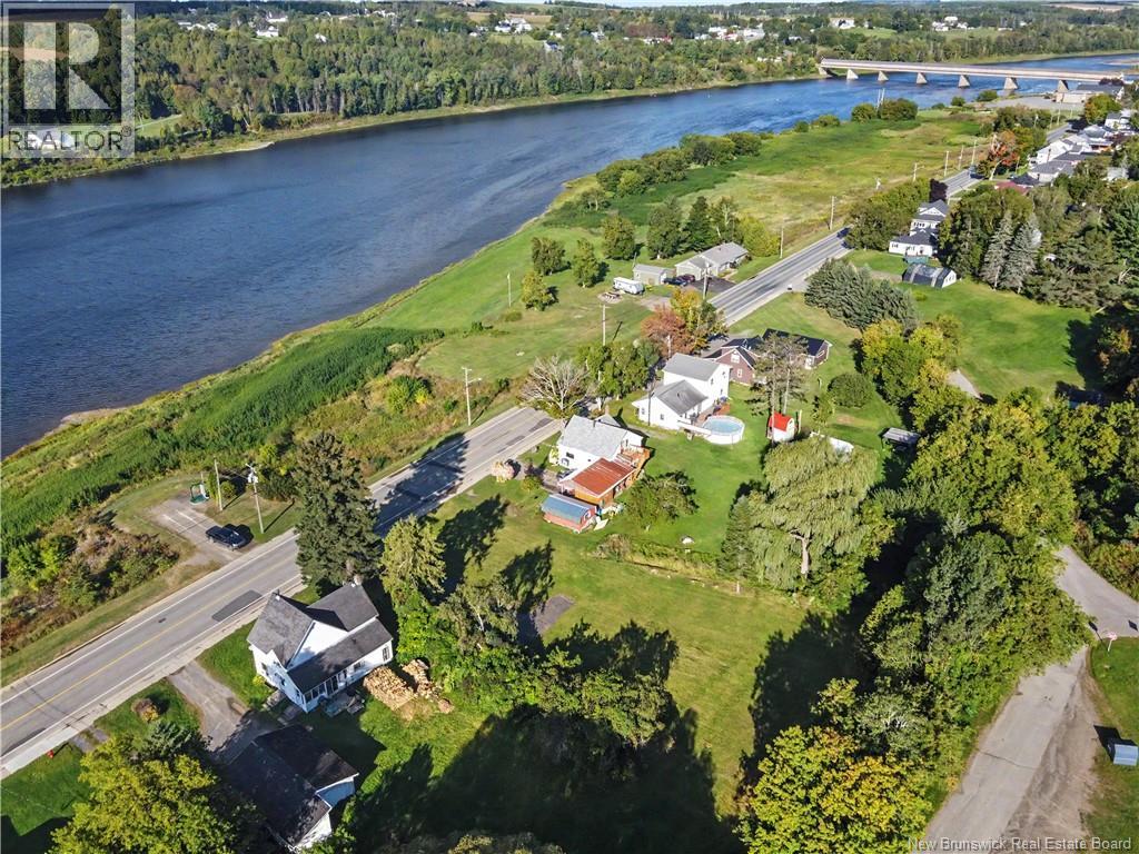 220 Main Street, Hartland, New Brunswick  E7P 2M6 - Photo 6 - NB147930