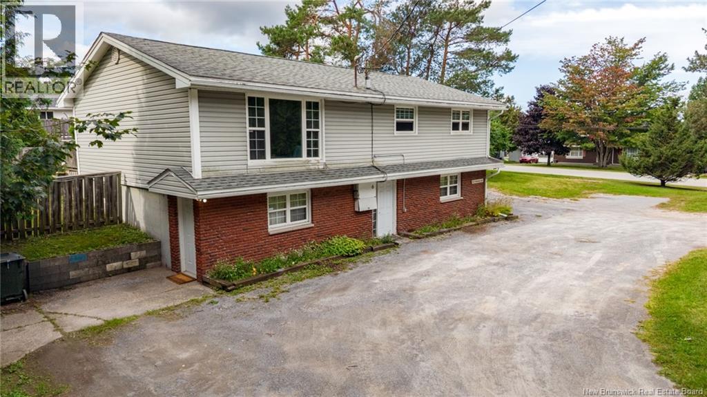 6 Parkdale Avenue, Rothesay, New Brunswick  E2E 3P1 - Photo 2 - NB147764