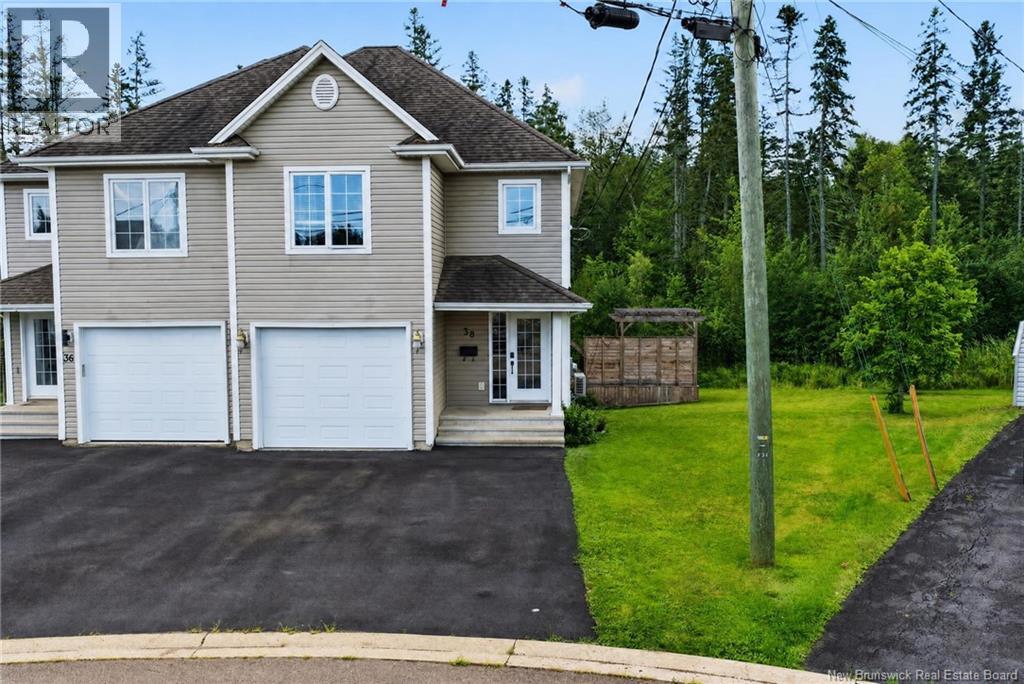38 Celestin Court, Dieppe, New Brunswick  E1A 0K2 - Photo 3 - NB147980
