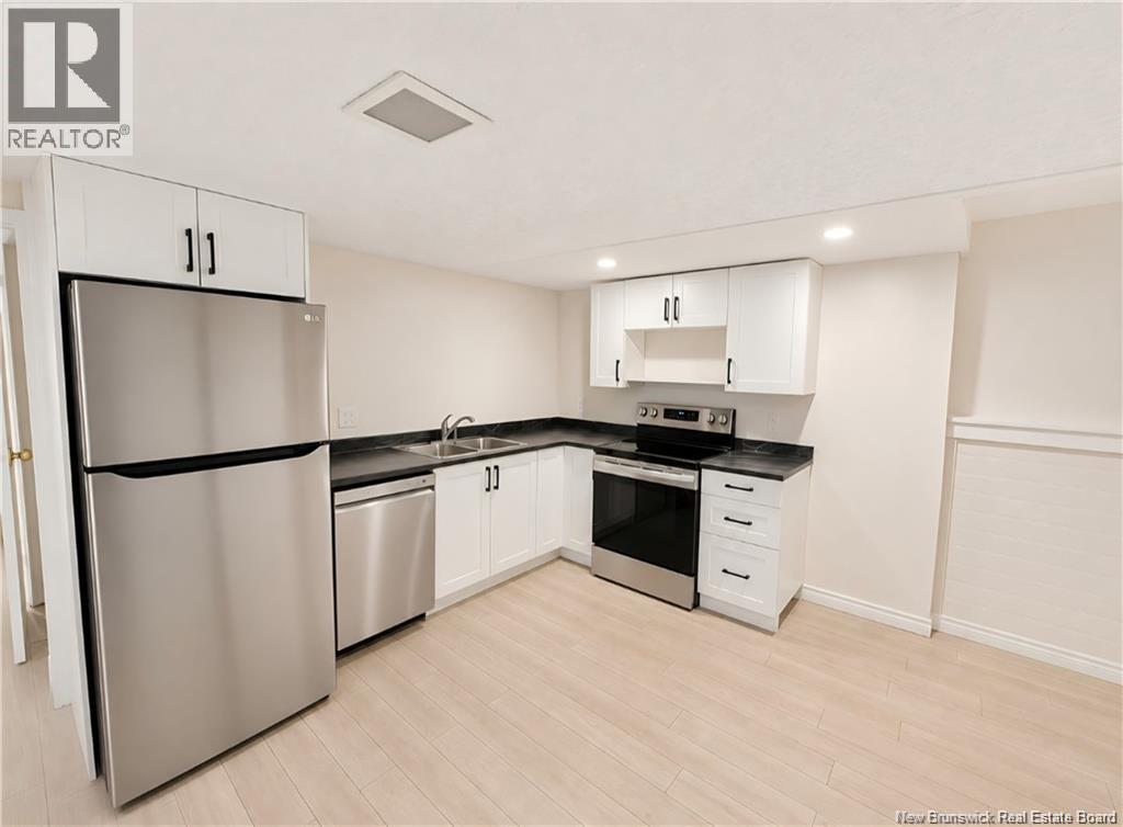 23 Pembroke Street, Riverview, New Brunswick  E1B 3Z9 - Photo 17 - NB147992