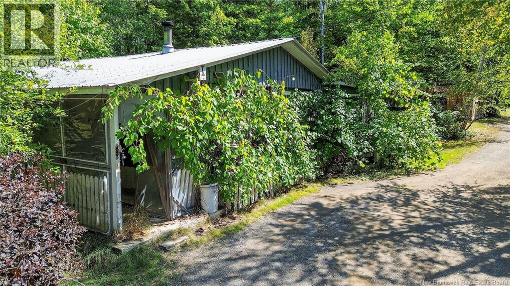 255 Niagara Road, Pine Glen, New Brunswick  E1J 1J2 - Photo 40 - NB148014