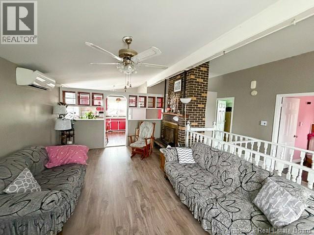 93 Hillcrest Avenue, Hartland, New Brunswick  E7P 1H9 - Photo 10 - NB148098