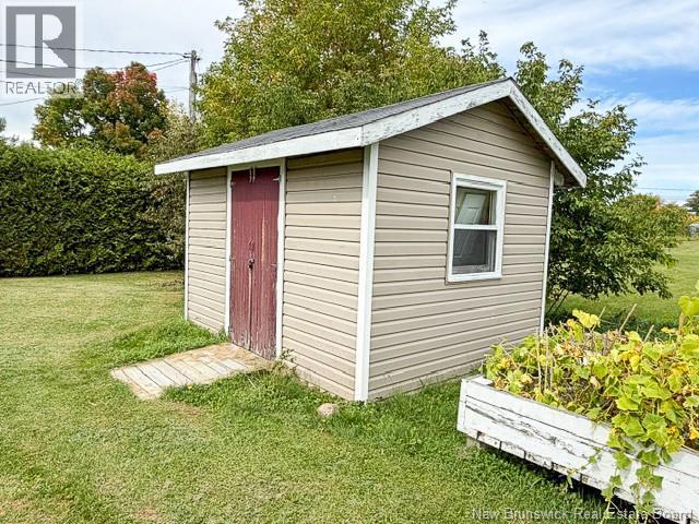 93 Hillcrest Avenue, Hartland, New Brunswick  E7P 1H9 - Photo 40 - NB148098