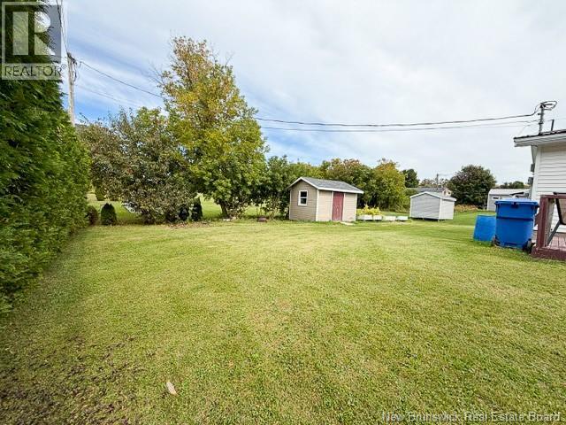 93 Hillcrest Avenue, Hartland, New Brunswick  E7P 1H9 - Photo 41 - NB148098