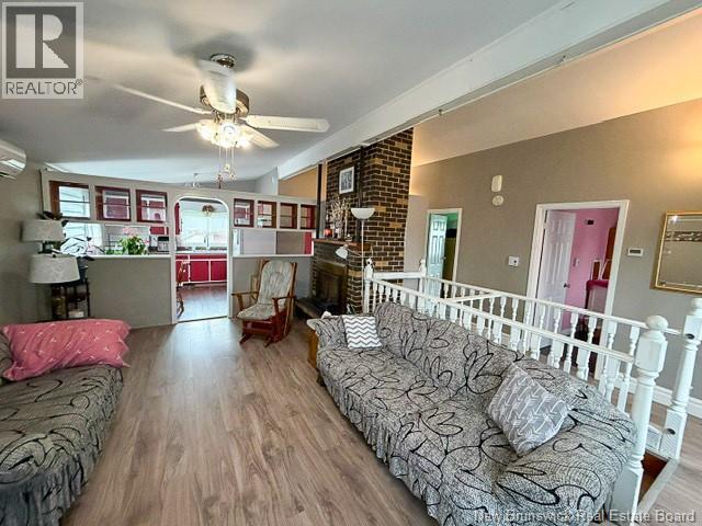93 Hillcrest Avenue, Hartland, New Brunswick  E7P 1H9 - Photo 7 - NB148098