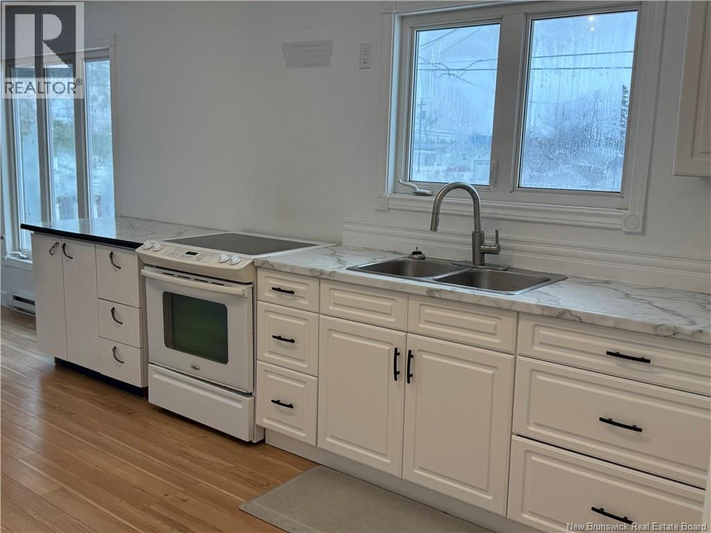 2938 Rue Chiasson, Bas-Caraquet, New Brunswick  E1W 5V7 - Photo 11 - NB148049