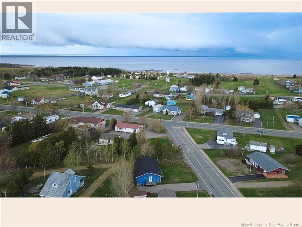 2938 Rue Chiasson, Bas-Caraquet, New Brunswick  E1W 5V7 - Photo 5 - NB148049