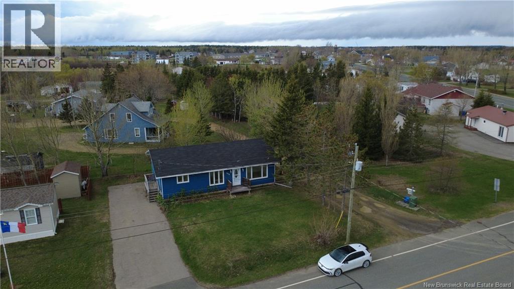 2938 Rue Chiasson, Bas-Caraquet, New Brunswick  E1W 5V7 - Photo 6 - NB148049
