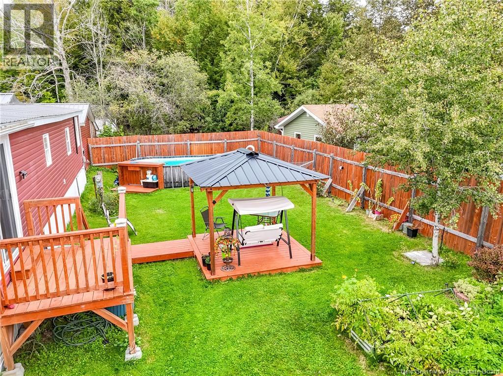 29 Clarence Crescent, Nackawic, New Brunswick  E6G 1G3 - Photo 33 - NB148041