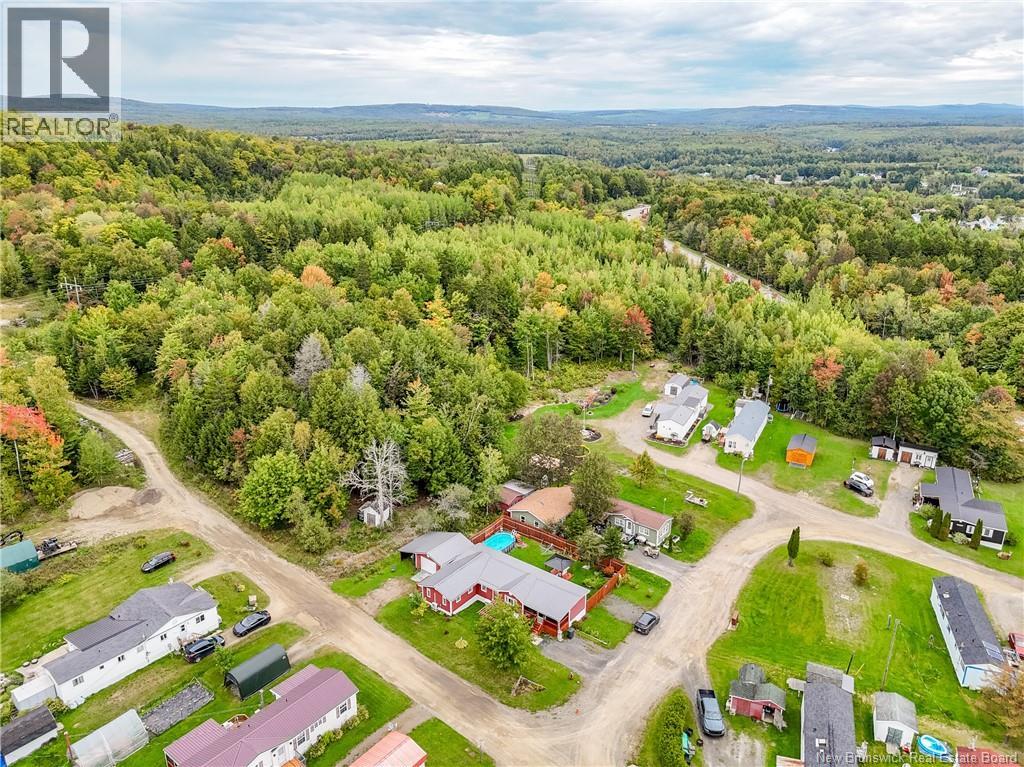 29 Clarence Crescent, Nackawic, New Brunswick  E6G 1G3 - Photo 38 - NB148041