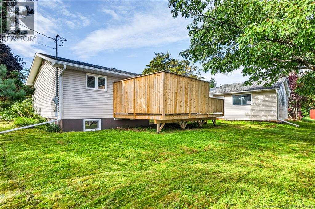 10 Kingsway Crescent, Moncton, New Brunswick E1G 1G4 - Photo 40 - NB147639