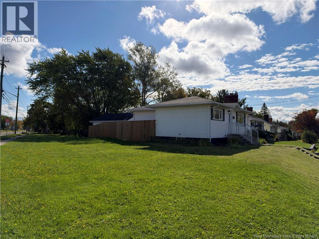 85 Ninth Street, Moncton, New Brunswick E1E 3E5 - Photo 5 - NB148299