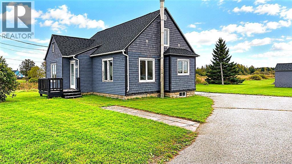 275 Rue Acadie, Grande-Anse, New Brunswick  E8N 1B9 - Photo 1 - NB148091