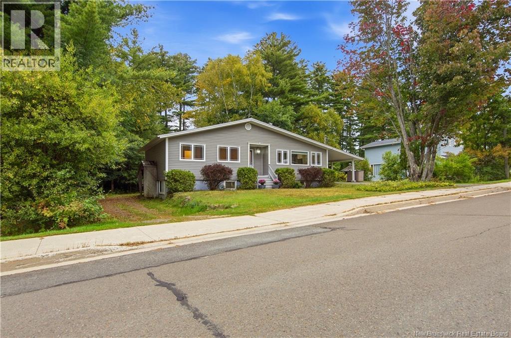 40 Dewitt Acres, Fredericton, New Brunswick  E3A 6S2 - Photo 44 - NB148400