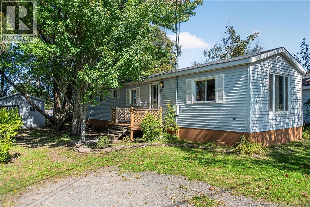 12 Allain Street, Lakeville, New Brunswick  E1H 1B6 - Photo 1 - NB148366