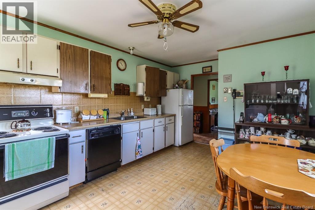 27 Chester Park Road, St. Martins, New Brunswick  E5R 1G3 - Photo 6 - NB148431