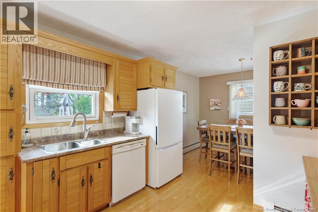 62 Ayer Avenue, Moncton, New Brunswick  E1C 8J8 - Photo 7 - NB148398