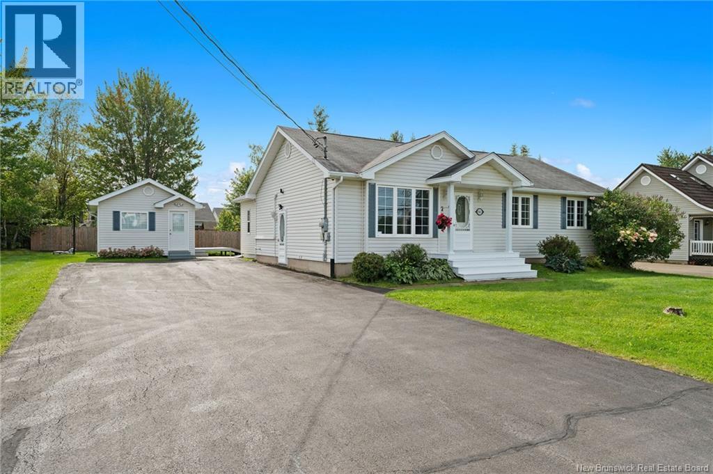 941 Melanson Road, Dieppe, New Brunswick  E1A 7P1 - Photo 32 - NB148303