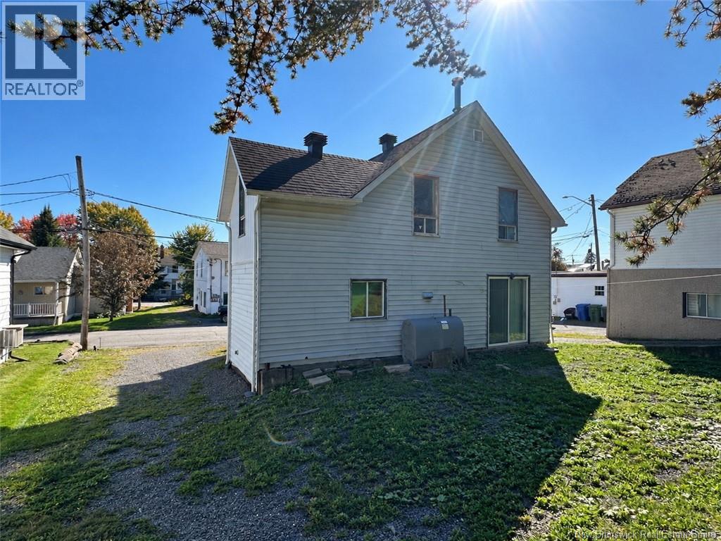 27 Lainey Street, Edmundston, New Brunswick  E3V 1L5 - Photo 15 - NB148326