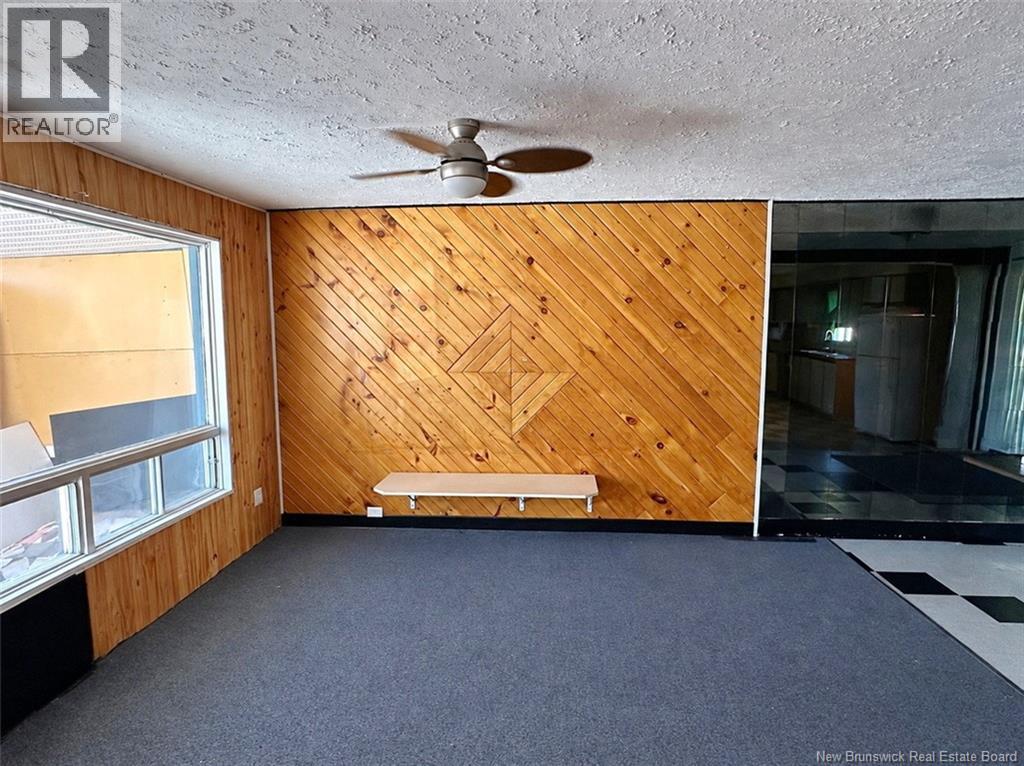 27 Lainey Street, Edmundston, New Brunswick  E3V 1L5 - Photo 4 - NB148326