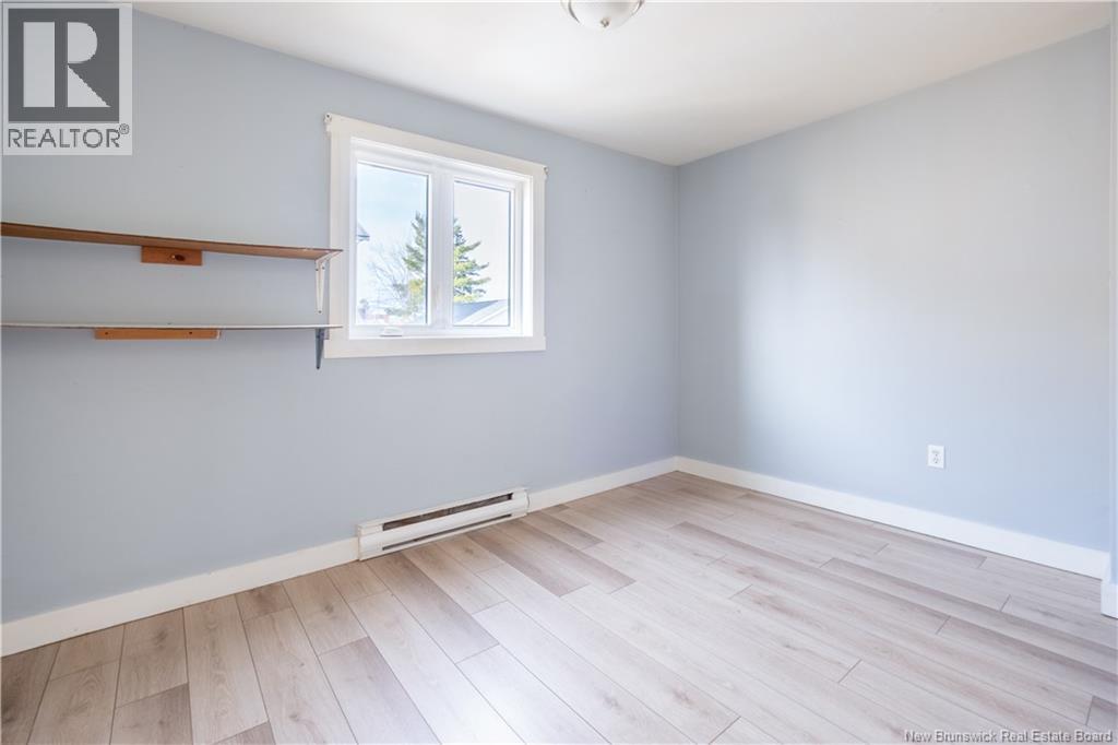 41 Vail Street, Moncton, New Brunswick  E1A 3L2 - Photo 9 - NB148486