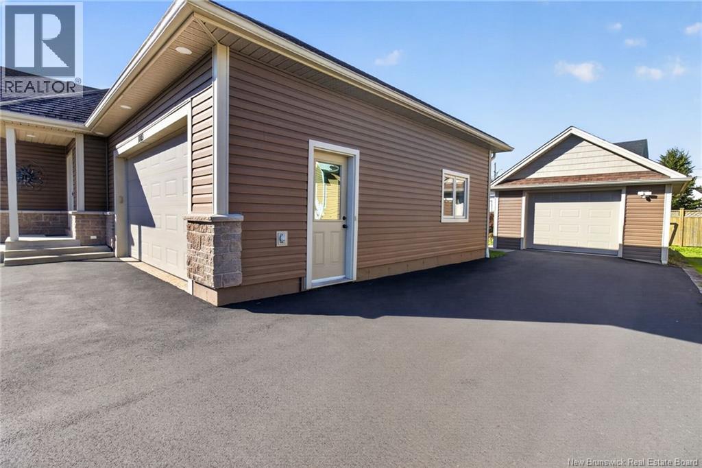 1003 Bourque, Dieppe, New Brunswick  E1A 8S7 - Photo 50 - NB148565
