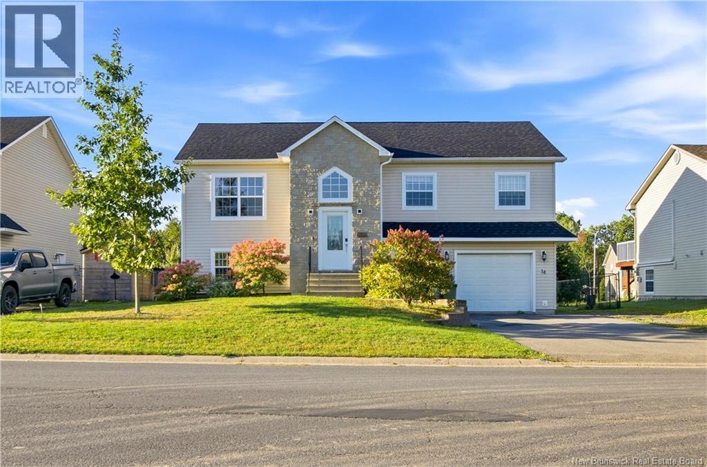 14 Hallihan Drive, Oromocto, New Brunswick