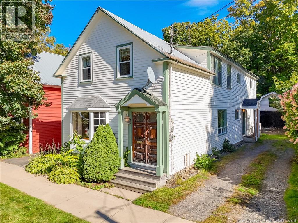 292 Saint John Street, Fredericton, New Brunswick