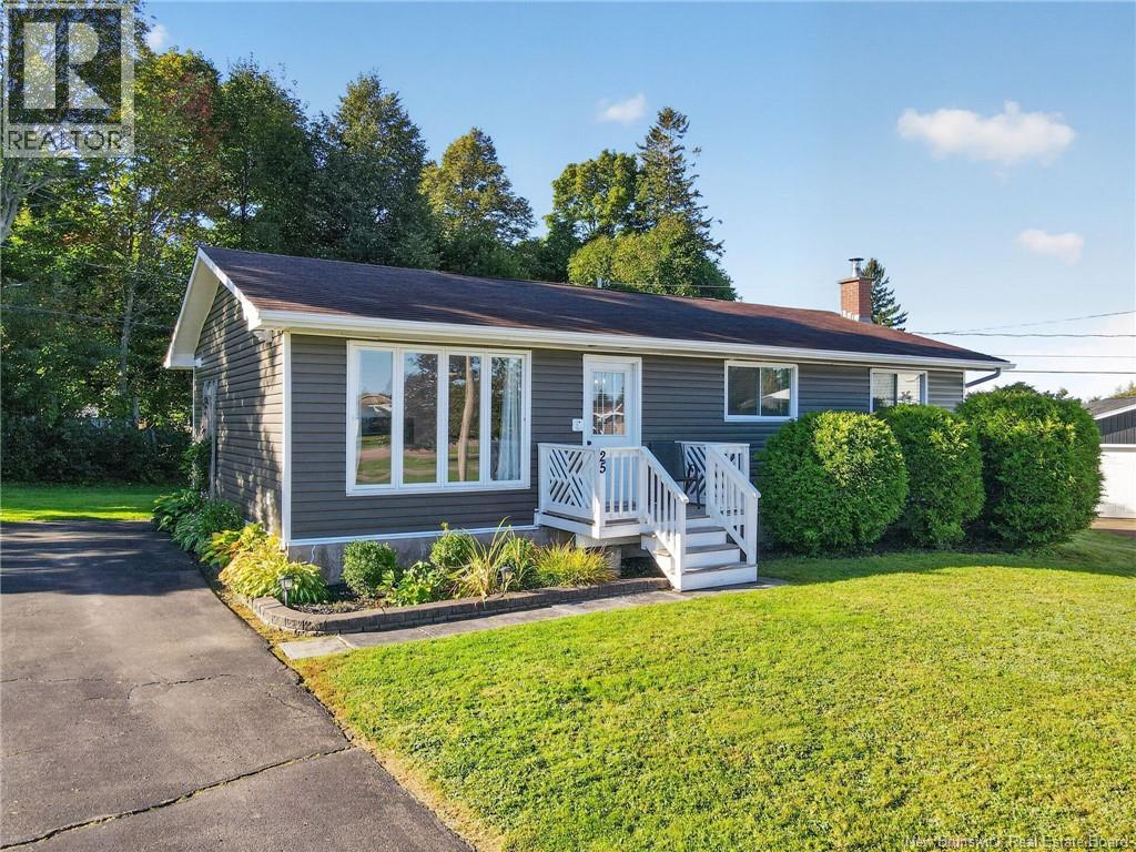 25 Boishebert Street, Shediac, New Brunswick