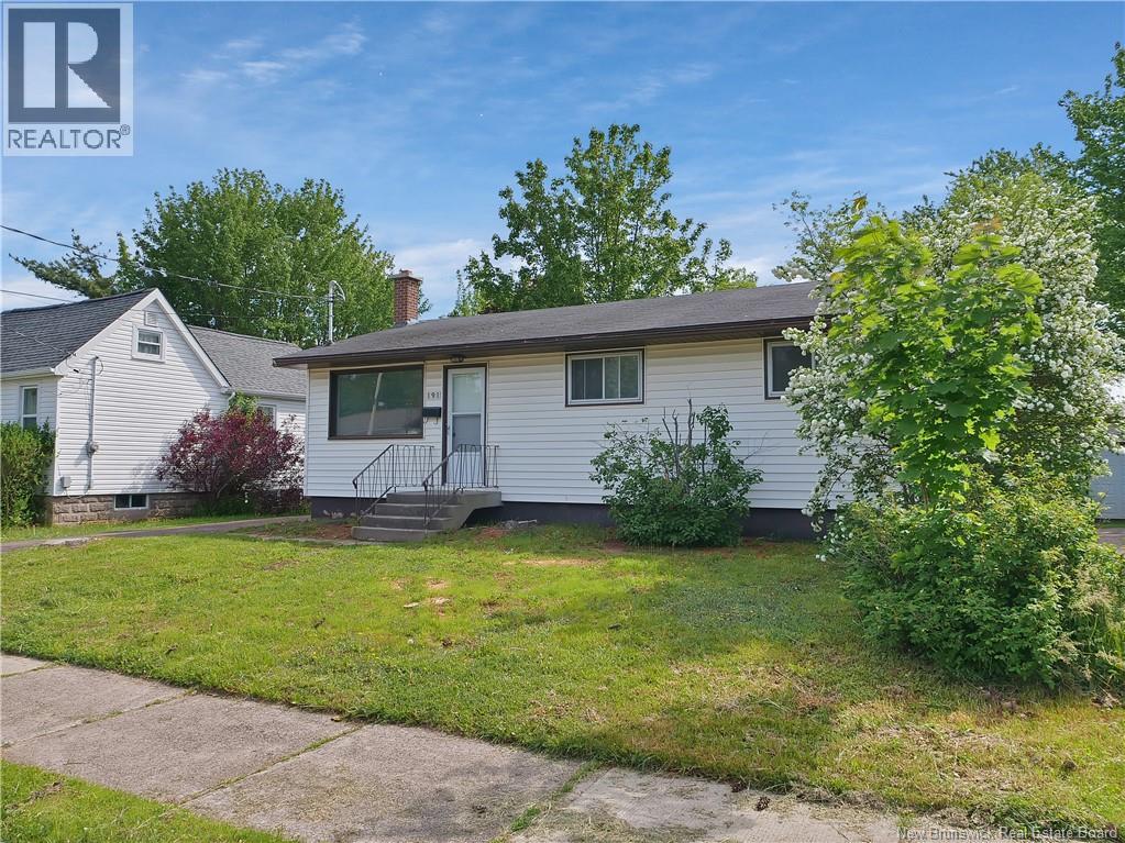 191 Second Avenue, Moncton, New Brunswick  E1C 7Y5 - Photo 2 - NB148605